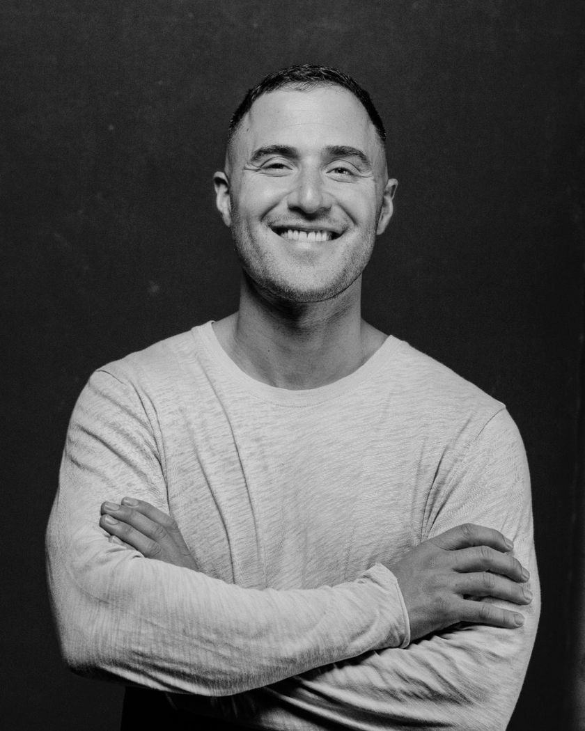 Mike Posner press photo